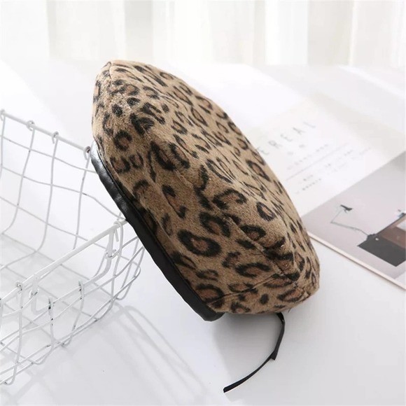 Leopard Beret Hat Tam Beanie Black Leather - Picture 2 of 9